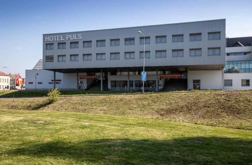Hotel Puls Ostrava Ngoại thất bức ảnh