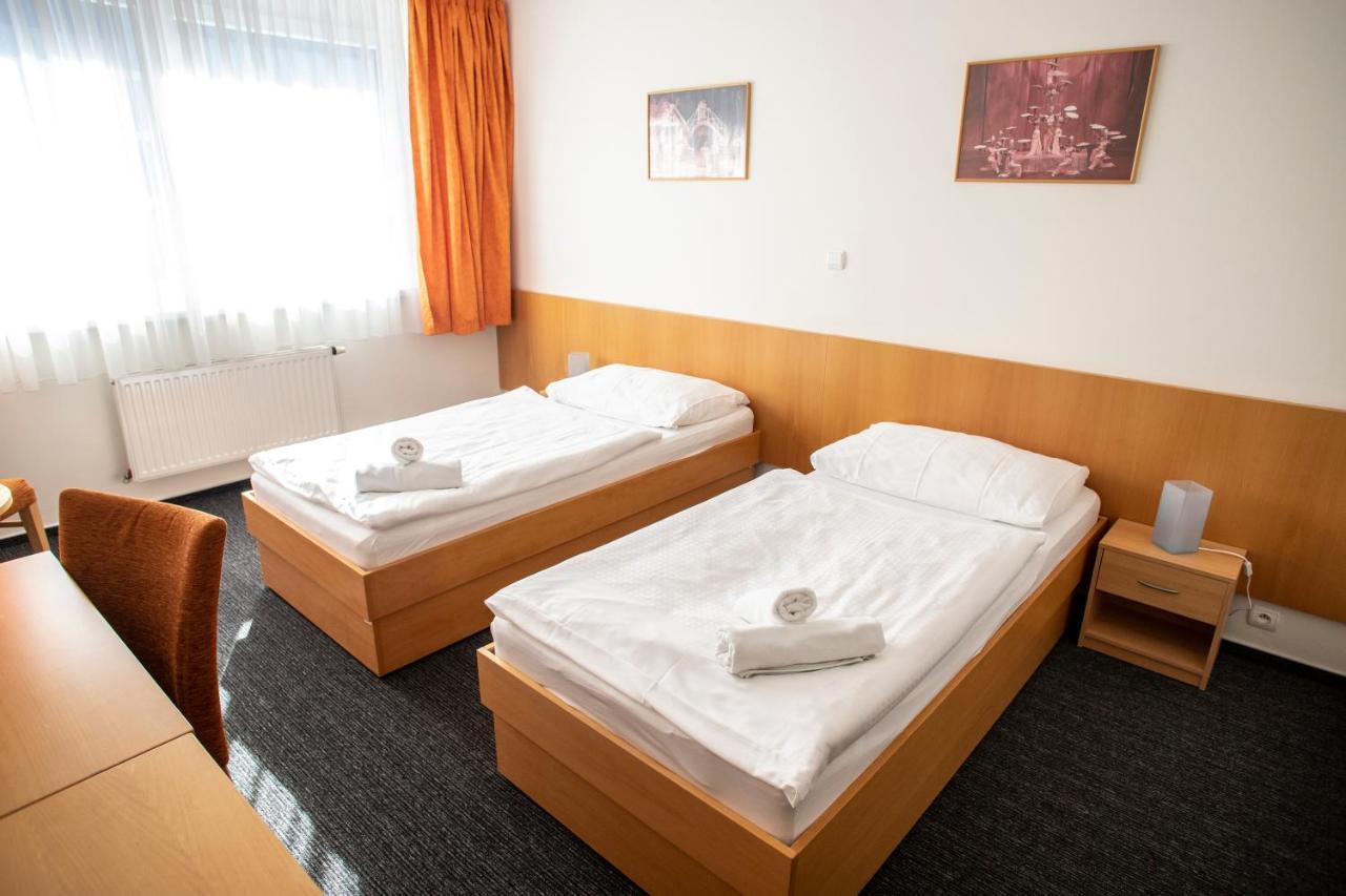 Hotel Puls Ostrava Ngoại thất bức ảnh