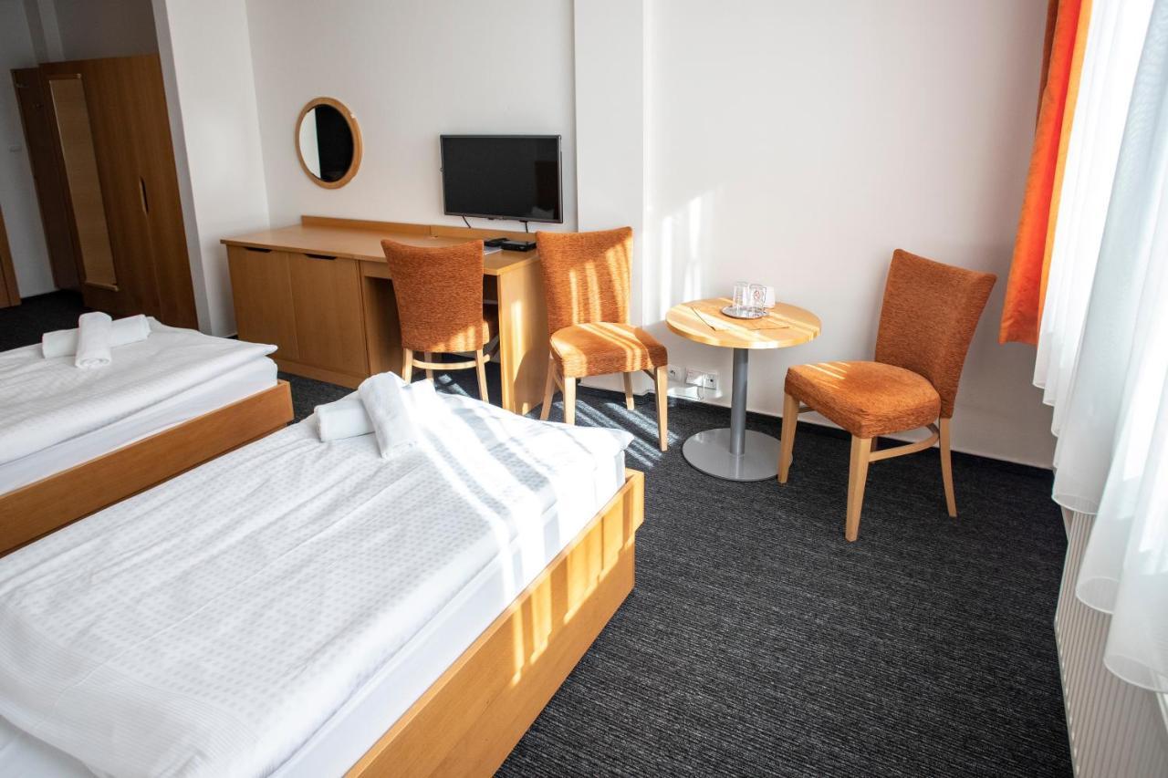 Hotel Puls Ostrava Ngoại thất bức ảnh